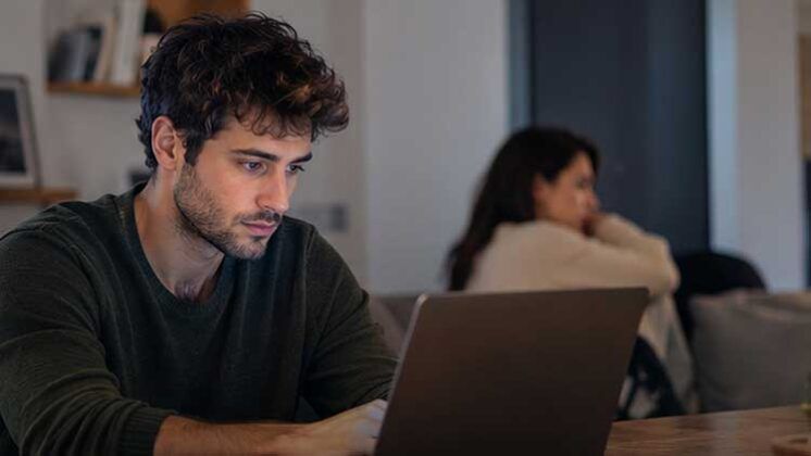 www.volviendoanacer.es | Psicobiorenacer | Descodificación Biológica Integrativa (DBI) | Tipos de apego en adultos: Evitativo